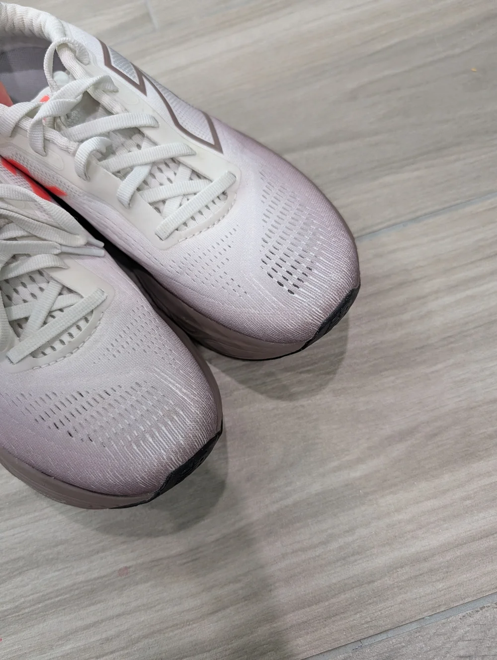 New Balance Fresh Foam 1080 V14 Running Shoes Size 6.5 - Picture 3 of 7